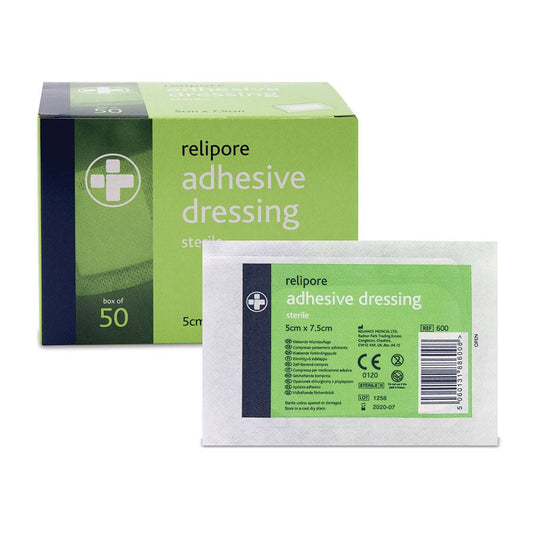 5 cm x 7,5 cm Relipore selvklebende forbindingsputer Pakke med 50 stk