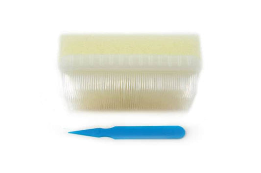 Vygon Pre-operative impregnated surgical brush supplied with nail cleaner. - UKMEDI
